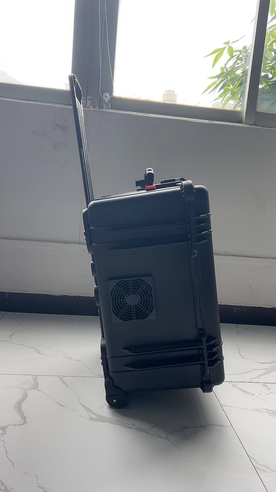 溪湖手拉箱型移动通信干扰器